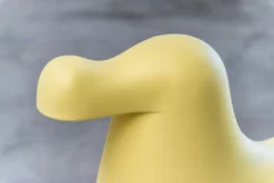 Magis Dodo Schommelpaard Lichtgeel -Flos Winkel x886x886 magis dodo schommelpaard6.jpg.pagespeed.ic .NAzom3tK A 1