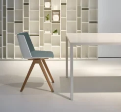 MDF Italia Aïku Wood Stoel Gebleekt Eiken Onderstel Zwart - Military Green -Flos Winkel x886x886 mdf italia aiku eiken onderstel sfeer 1.jpg.pagespeed.ic .xPcqw7 rnH