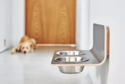 MiaCara Arco Hondenvoerbak Wand Small/medium Wit -Flos Winkel x886x886 miacara arco hondenvoerbak wand5.jpg.pagespeed.ic .vxNboBhjbV 1