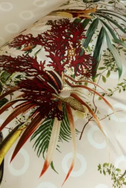 Moooi Menagerie Kussen 60x180 Ivory -Flos Winkel x886x886 moooi menagerie kussen 60x1802.jpg.pagespeed.ic .5tN9qxpqho