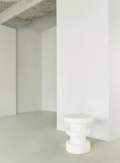 Normann Copenhagen Bit Stool Bijzettafel Black Multi -Flos Winkel x886x886 normann copenhagen bit stool bijzettafel19.jpg.pagespeed.ic .kOmsR0orLv