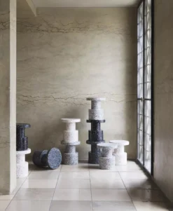 Normann Copenhagen Bit Stool Bijzettafel Black Multi -Flos Winkel x886x886 normann copenhagen bit stool bijzettafel9.jpg.pagespeed.ic .DsIldZUDX