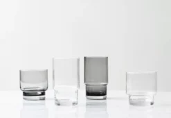 Normann Copenhagen Fit Glas Large 38cl Clear -Flos Winkel x886x886 normann copenhagen fit glas small 27cl2.jpg.pagespeed.ic .xAcFgjpK V