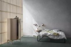 Northern Balancer Mini Tafel- En Wandlamp Cherry -Flos Winkel x886x886 northern loud opbergkast4.jpg.pagespeed.ic .oftyAkuP2V