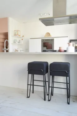 Puik Bokk Barkruk 75cm Zwart Leer 12 Puik Bokk Barkruk 75cm Zwart Leer -Flos Winkel x886x886 puik bokk barkruk 75cm7.jpg.pagespeed.ic .BxapxGsvZh