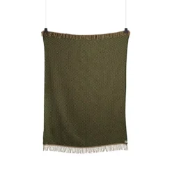 Røros Tweed Isak Plaid 150x210 Red Sumac -Flos Winkel x886x886 ror s tweed isak plaid 150x21013.jpg.pagespeed.ic .fqCIVvAshA