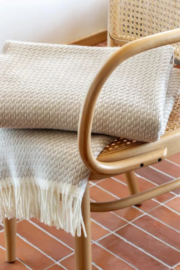 Røros Tweed Mello Plaid 150x210 Powder Pink 2 Røros Tweed Mello Plaid 150x210 Powder Pink - Afbeelding 2