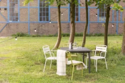 Emu Star Tuinstoel Met Armleuningen Grey -Flos Winkel x886x886 seletti bella vista sfeer 2.jpg.pagespeed.ic .6NfJ74LJ2R