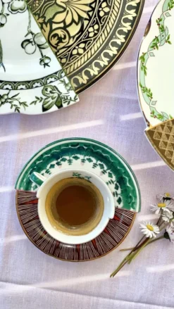 Seletti Hybrid Koffiekop En Schotel Chucuito -Flos Winkel x886x886 seletti hybrid dinerbord8.jpg.pagespeed.ic .035wCqXYbl 1