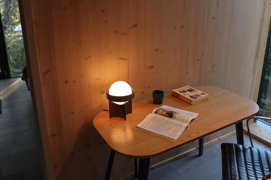 Tala LED Loop Tafellamp Large Donkergrijs 9 Tala LED Loop Tafellamp Large Donkergrijs - Afbeelding 9