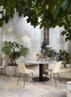 &tradition Rely HW6 Stoel Lichtblauw, Bronzed Onderstel -Flos Winkel x886x886 tradition in between sk19 tafel 1205.jpg.pagespeed.ic .tA1QlS69Td