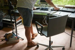 Vitra .04 Bureaustoel Rood -Flos Winkel x886x886 vitra 04 bureaustoel sfeer.jpg.pagespeed.ic .UjrE4Jgie8