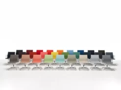 Vitra EA 103 Stoel Poppy Ijsblauw/ivoor, Onderstel Verchroomd -Flos Winkel x886x886 vitra eames aluminium ea103 stoel sfeer 7.jpg.pagespeed.ic .7uyKuuQmd9