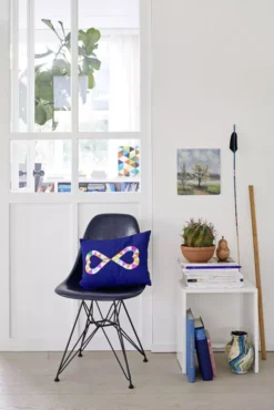 Vitra Eames DSR Fiberglass Stoel Zwart Onderstel, Navy Blue -Flos Winkel x886x886 vitra eames dsr fiberglass stoel zwart onderstel.jpg.pagespeed.ic .7LWoi6FaGy