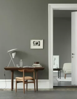 Warm Nordic Silhouette Tafellamp Warm White 11 Warm Nordic Silhouette Tafellamp Warm White -Flos Winkel x886x886 warm nordic cow horn stoel18.jpg.pagespeed.ic .YAA4Jz5J5L