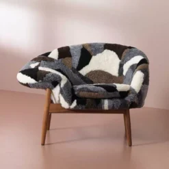Warm Nordic Fried Egg Sheepskin Fauteuil Patchwork -Flos Winkel x886x886 warm nordic fried egg sheepskin fauteuil4.jpg.pagespeed.ic .W blO2UXZo