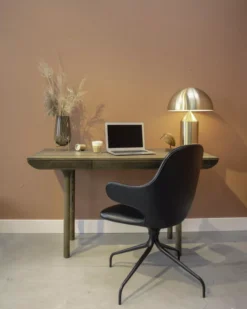 Oluce Atollo 70 Metal Tafellamp Satin Bronze -Flos Winkel x886x886 warm nordic r na bureau 1309.jpg.pagespeed.ic .6yd2AQwDxM