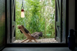 Weltevree Sheepscoat Schapenvacht Wit -Flos Winkel x886x886 weltevree fieldchair fauteuil15.jpg.pagespeed.ic .xAZcjLjZkN