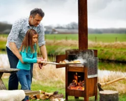 Weltevree Outdooroven Kachel -Flos Winkel x886x886 weltevree outdooroven11.jpg.pagespeed.ic .w06U2oW5i5 1