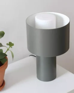 Woud Tangent Tafellamp Forest Green -Flos Winkel x886x886 woud tangent tafellamp12.jpg.pagespeed.ic .so5fvEr2wi