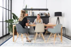 Zuiver Albert Kuip Stoel Wit -Flos Winkel x886x886 zuiver albert kuip stoel sfeer 1.jpg.pagespeed.ic .py55TcWcJO