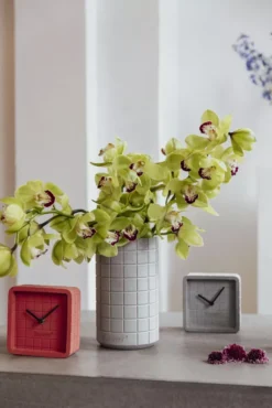 Zuiver Cute Klok Beton Roze -Flos Winkel x886x886 zuiver cute klok beton14.jpg.pagespeed.ic .OKCb xZBnu